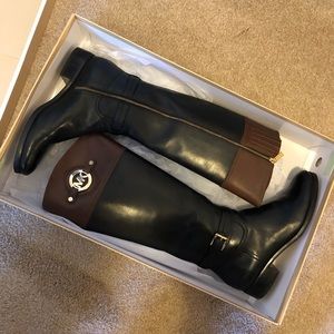 Michael Kors Stockard Navy Black/Mocha Boots